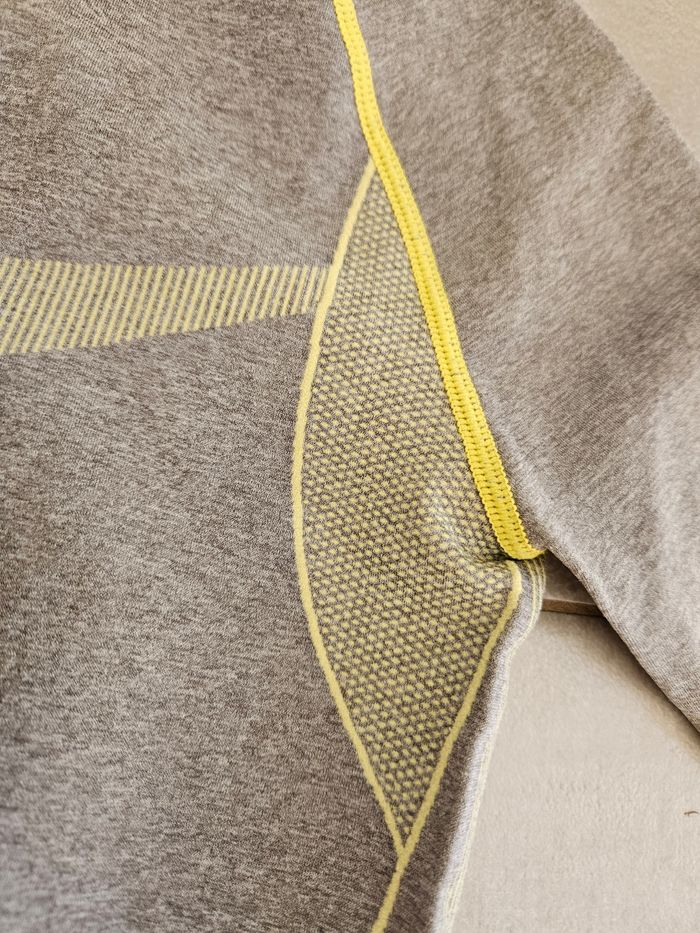 1 ensemble sport + legging sport 3 ans - photo numéro 4