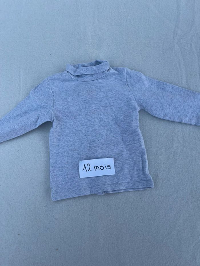 TEE shirt