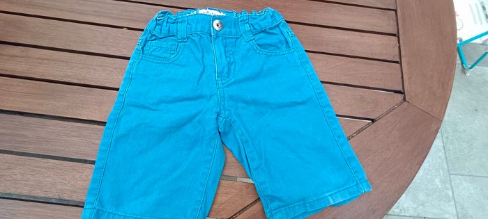 Lot vêtements garçon été en 4 ans - photo numéro 5