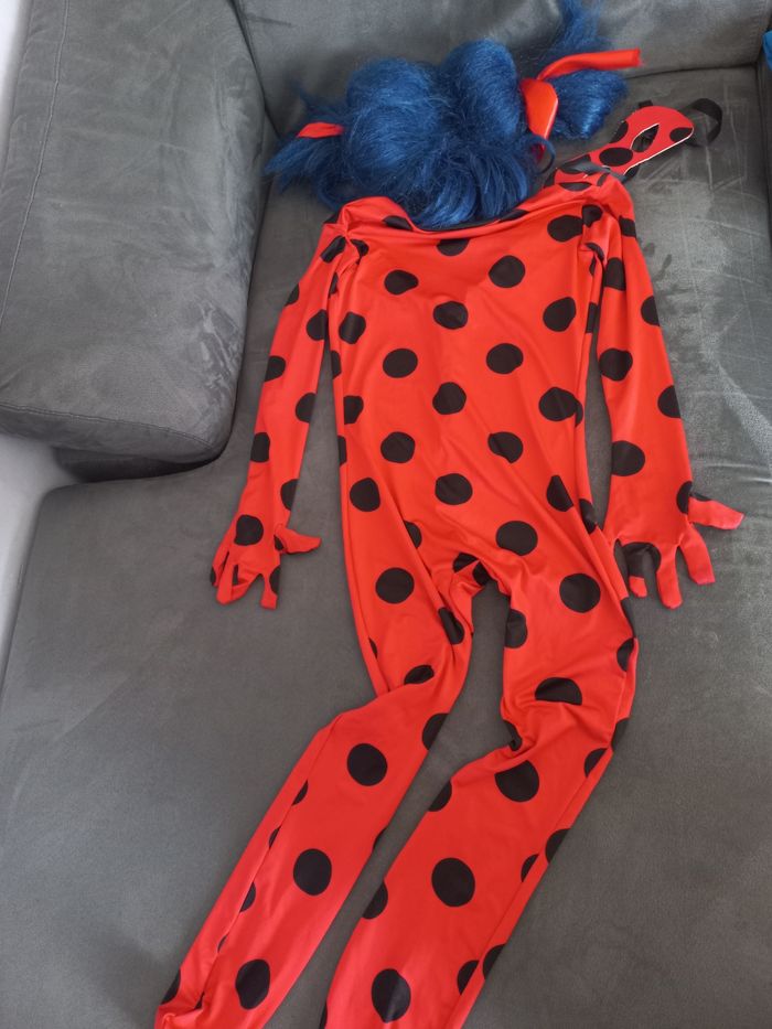 Deguisement miraculous avec perruque 6/8 ans - photo numéro 2