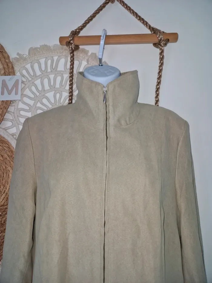Veste zippé 🚺 - photo numéro 3