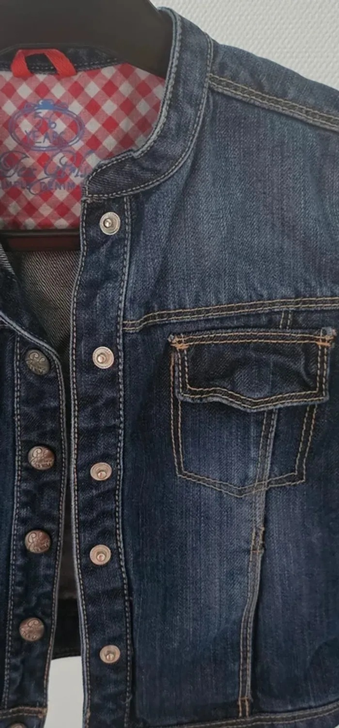 Veste en jean taille 5/6ans - photo numéro 2