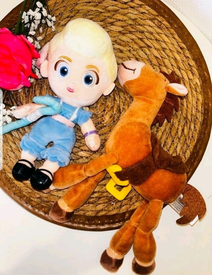 Lot peluche disney - photo numéro 1