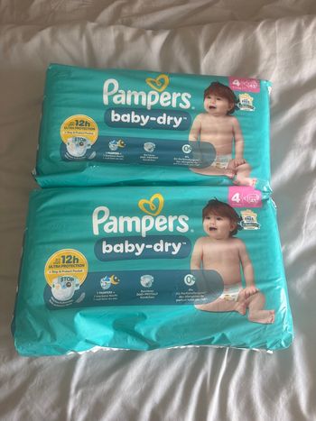 Couches Pampers baby-dry taille 4