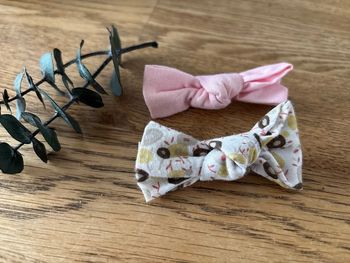 Lot 2 grandes pinces noeud tissu