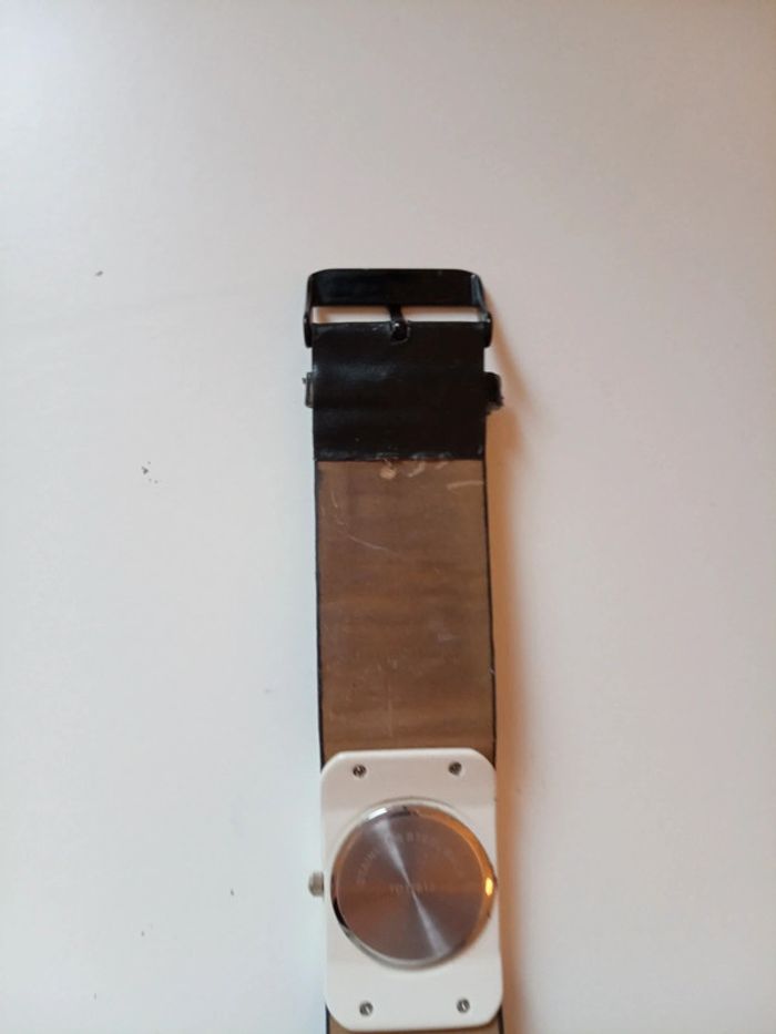Montre - photo numéro 5