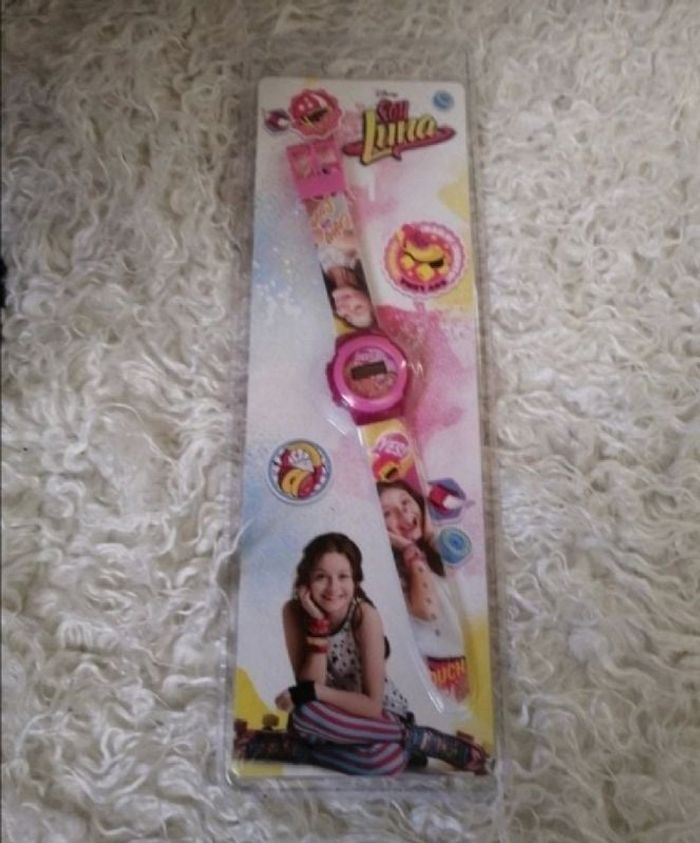 Montre luna soy neuf