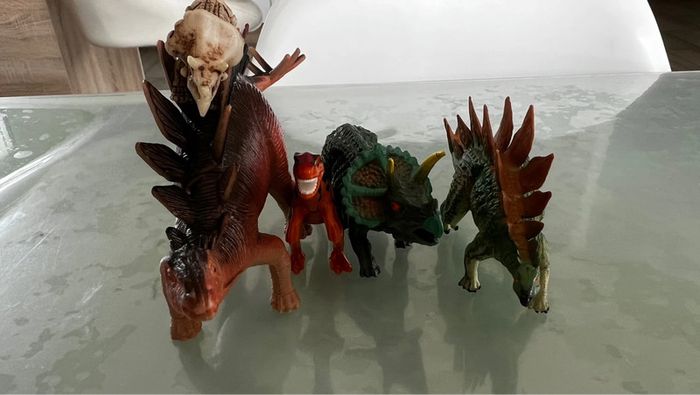 Lot de 5 dinosaures plastique - photo numéro 2