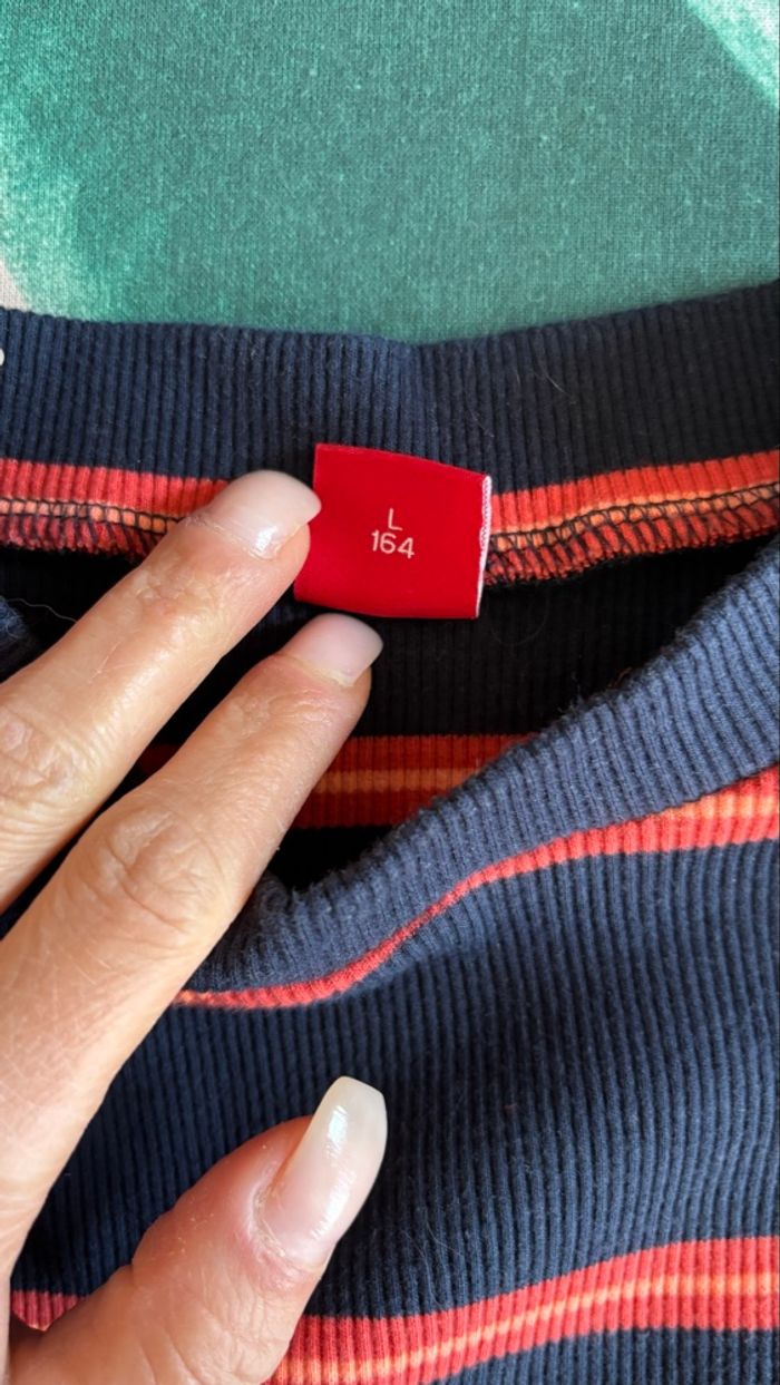 T-shirt S.Oliver taille 14ans en parfait état - photo numéro 8