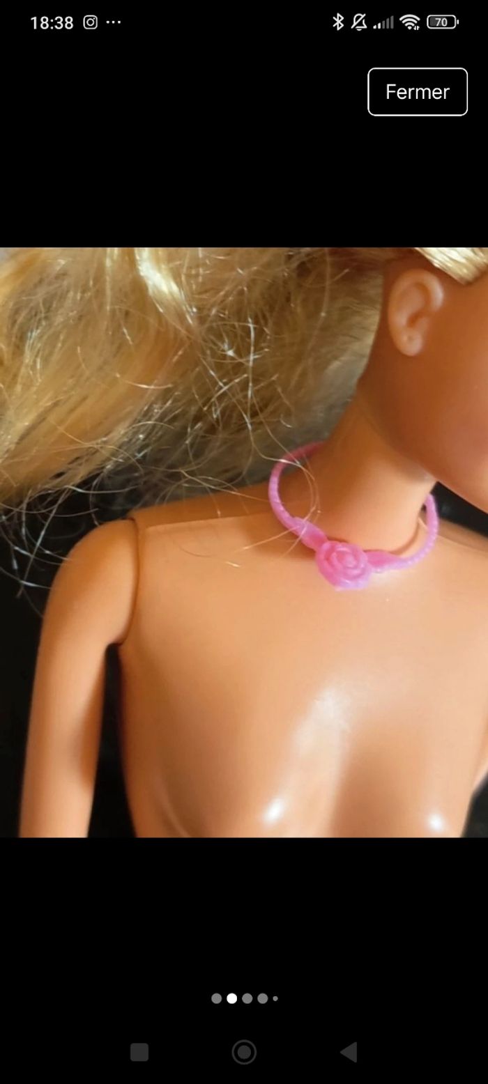 Collier barbie pretty changes pour barbie années 70