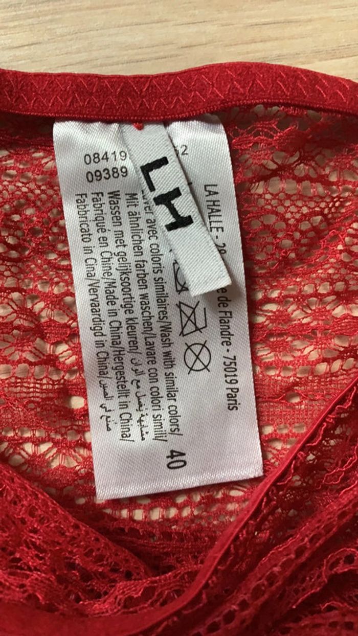 Lot sous vêtements rouges - photo numéro 2