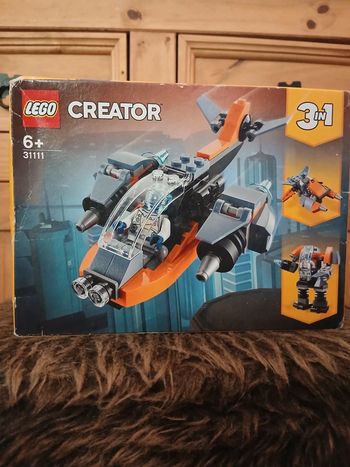 Lego creator 3en1 31111 drone robot scooter