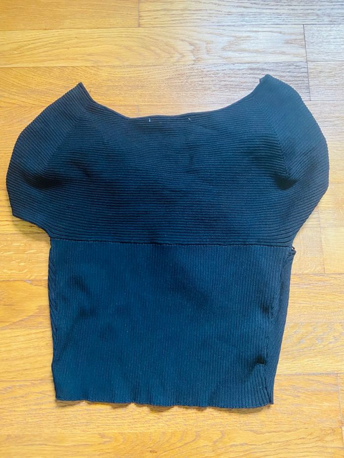 Top court Zara taille M - photo numéro 2