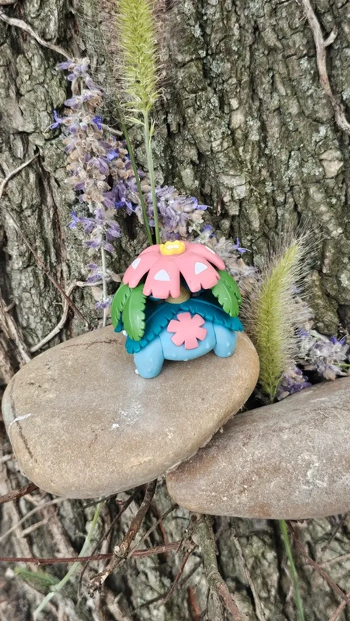 Super figurine Pokemon Nintendo tomy Mega-florizarre - photo numéro 4