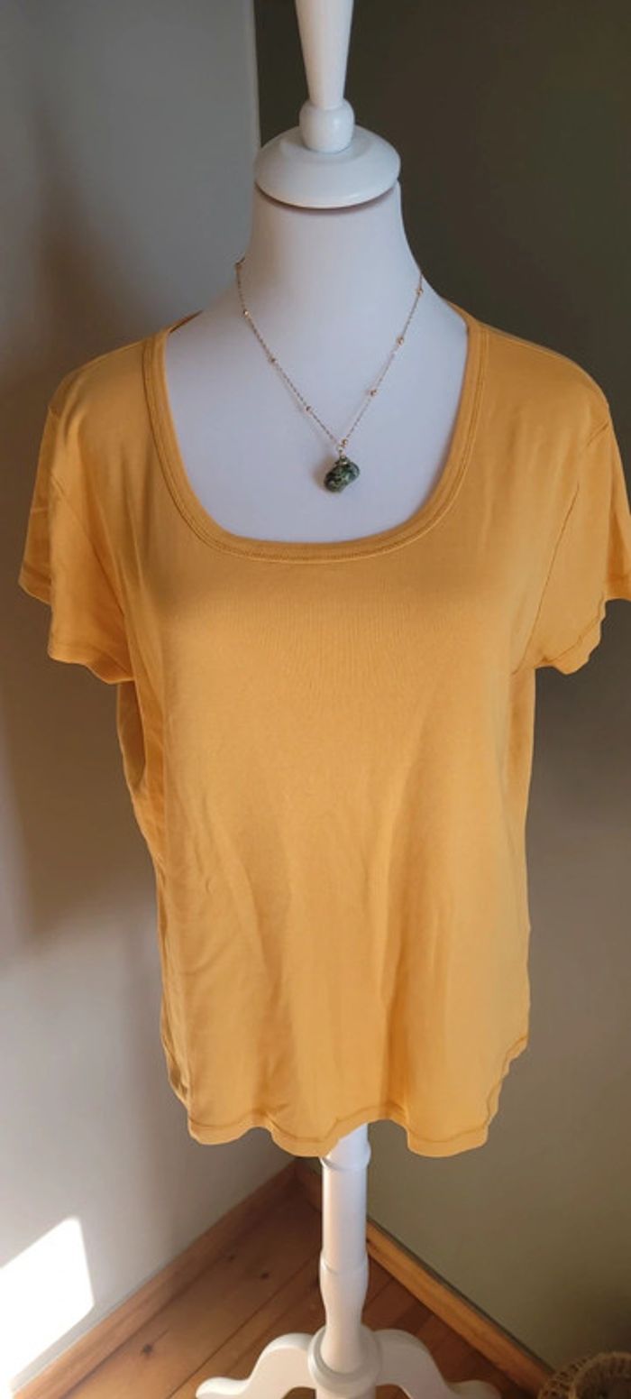 T-shirt basic Tex moutarde Taille XXL Parfait état - photo numéro 3