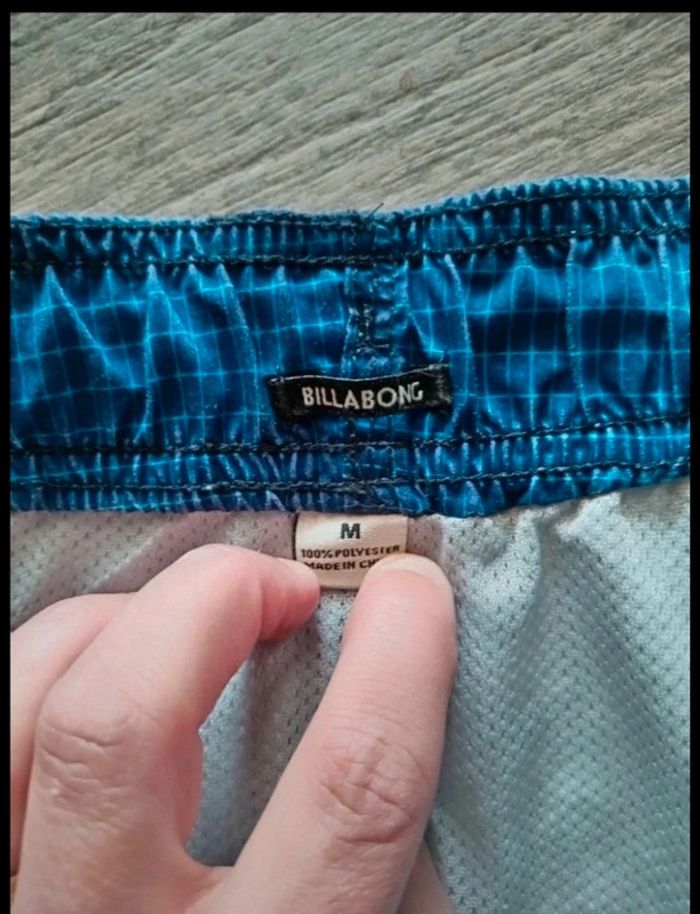 Short billabong taille M - photo numéro 2