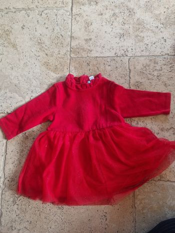 Robe 12 mois neuve