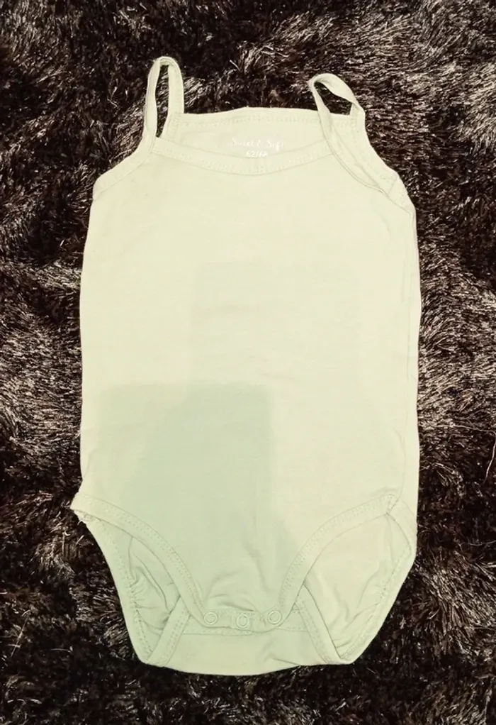 Lot de 8 bodys fille taille 1 mois - photo numéro 2