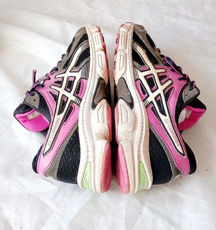 Baskets chaussures pour femme taille 35,5 Asics - photo numéro 3