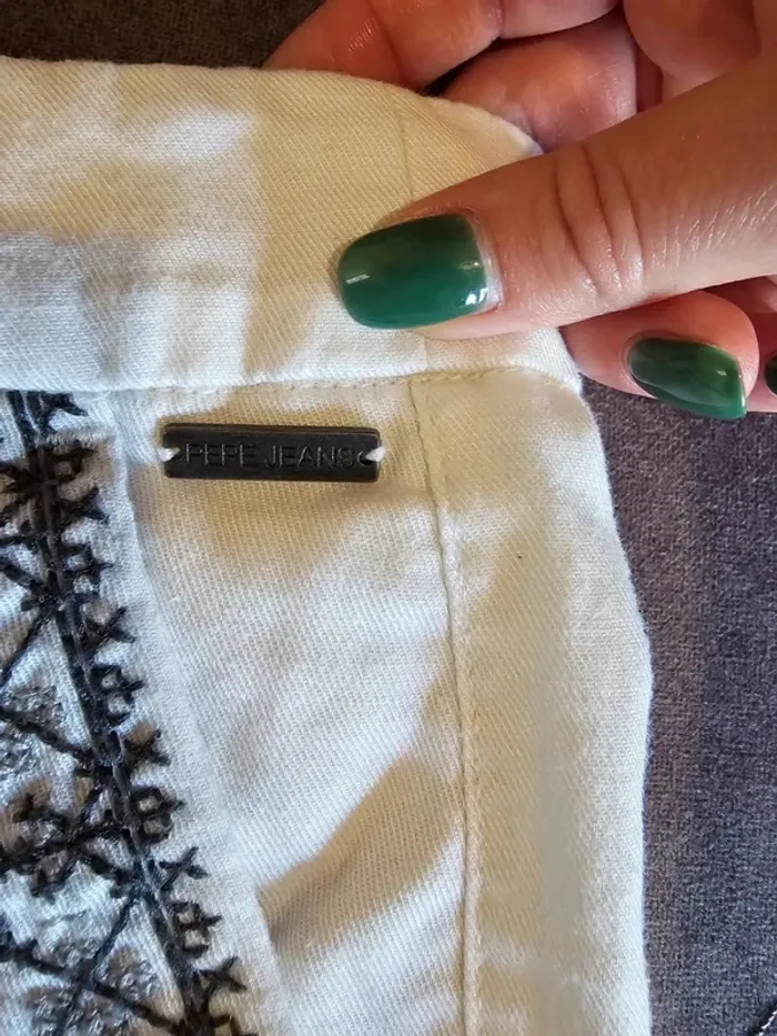 Short Blanc Pepe Jeans Détails Broderie - Taille S (36) - Été Bohème Chic - photo numéro 3