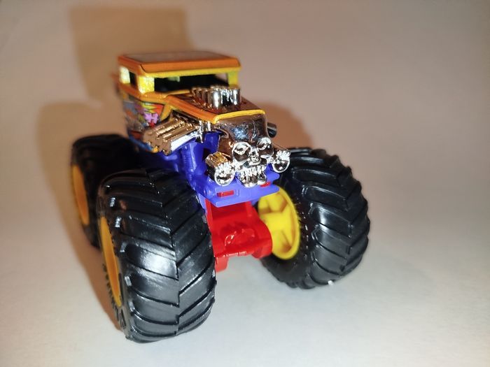 Hot Wheels Monster Truck Bone Shaker - photo numéro 2