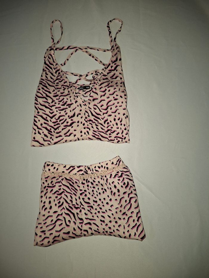 Ensemble pyjama undiz rose poudré avec imprimé rose et noir en taille XS - photo numéro 3