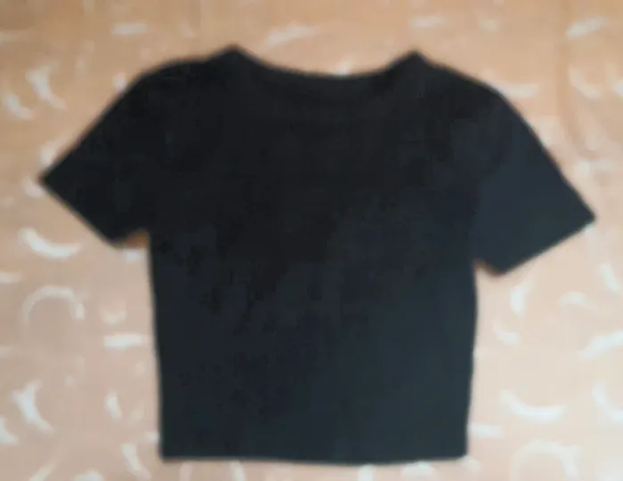 T-shirt court