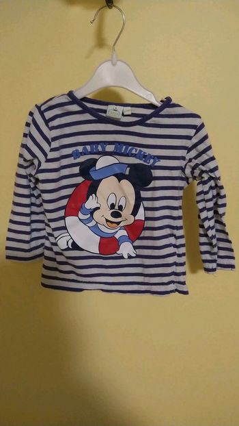Maillot manches longues taille 24 mois en bon état Disney