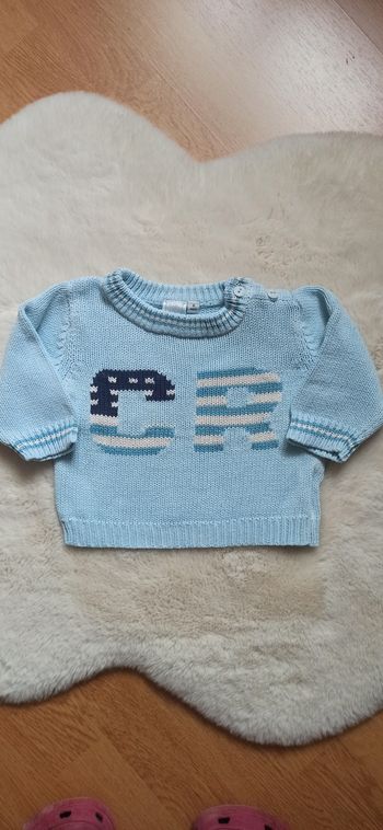 Pull hiver taille 6 mois