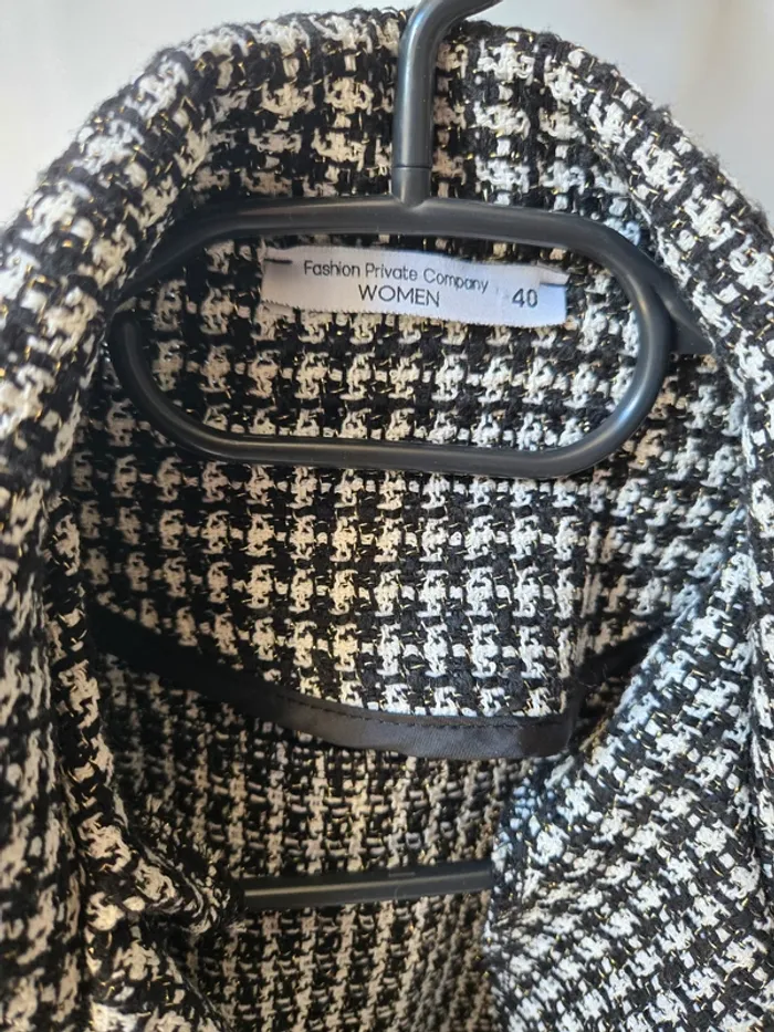 Tailleur jupe short - photo numéro 2