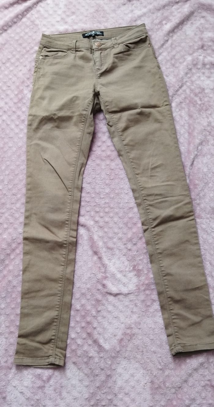 Jean Cache cache - photo numéro 2