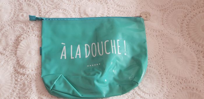 Trousse de toilette verte| - photo numéro 2