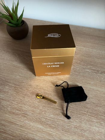 Boîte château berger doré lumière et cuillère doré