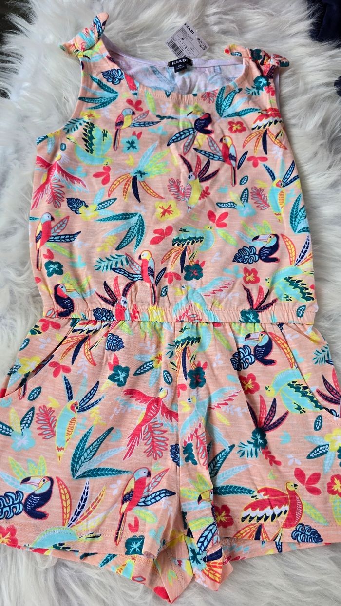 Neuves(non portées) 🏷😍🤩👌deux combishorts 8 ans fille ⚘️ 👧 - photo numéro 3