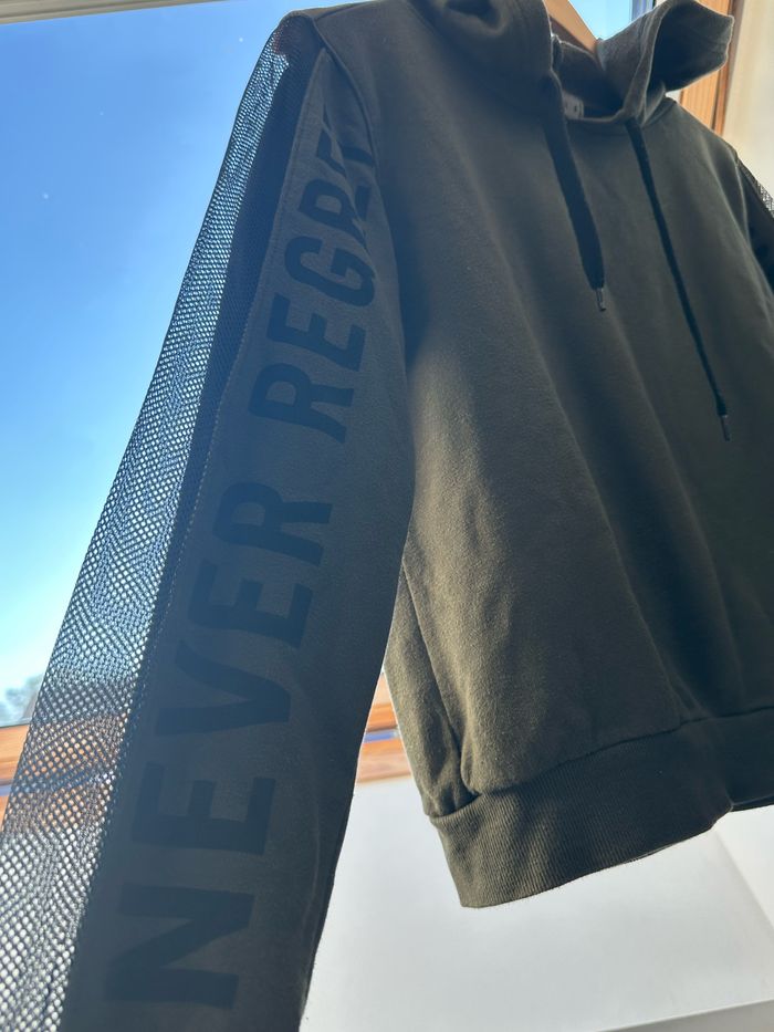 Pull à capuche kaki - photo numéro 2