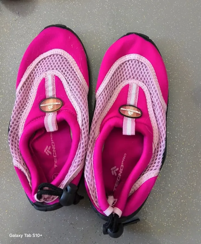 Chaussures d eau aquatiques