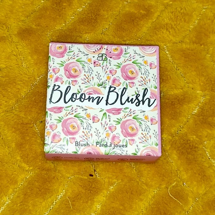 Blush / fard à joues Bloom Blush