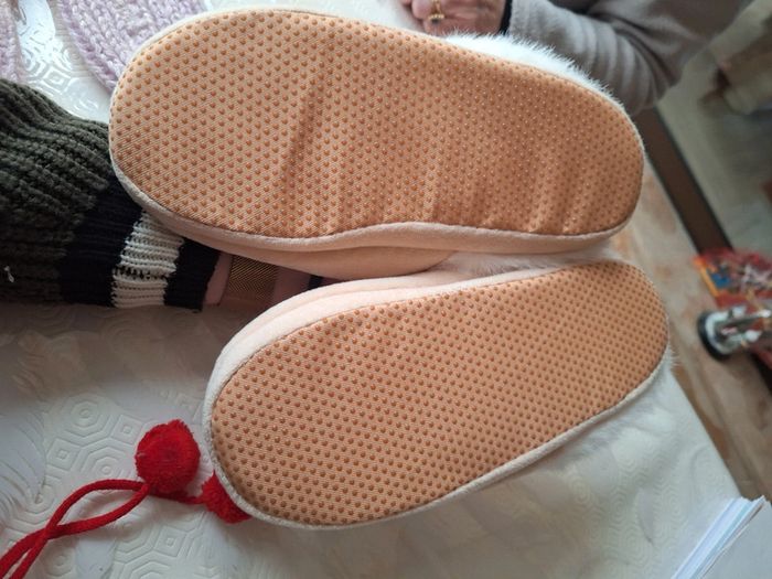 Chaussons - photo numéro 2