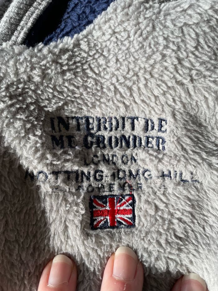 Surpyjama interdit de me gronder - photo numéro 2