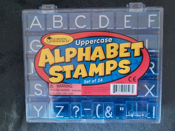 Jeu pochoir alphabet