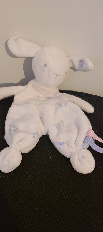 Doudou plat lapin blanc fleurs Sergent major