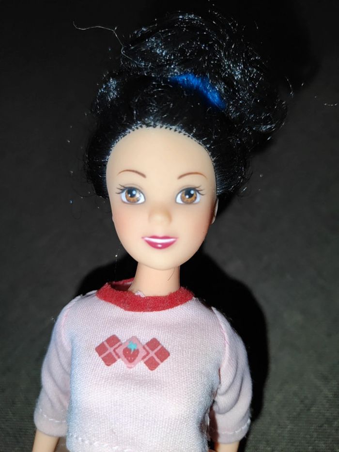 Barbie Disney blanche neige - photo numéro 3