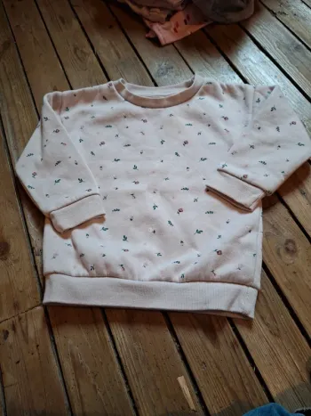 Pull 18/24 mois