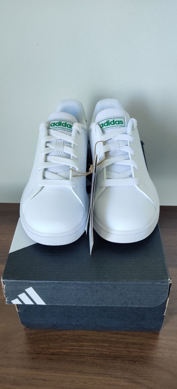 Adidas neuves - photo numéro 2
