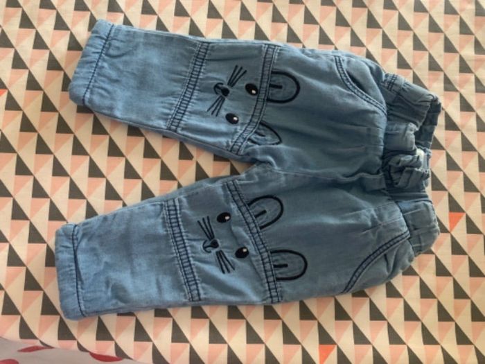 Jean taille 3 mois
