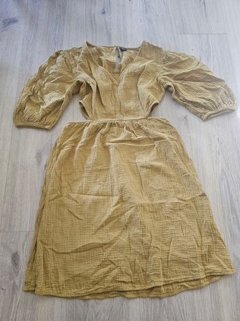 Robe moutarde