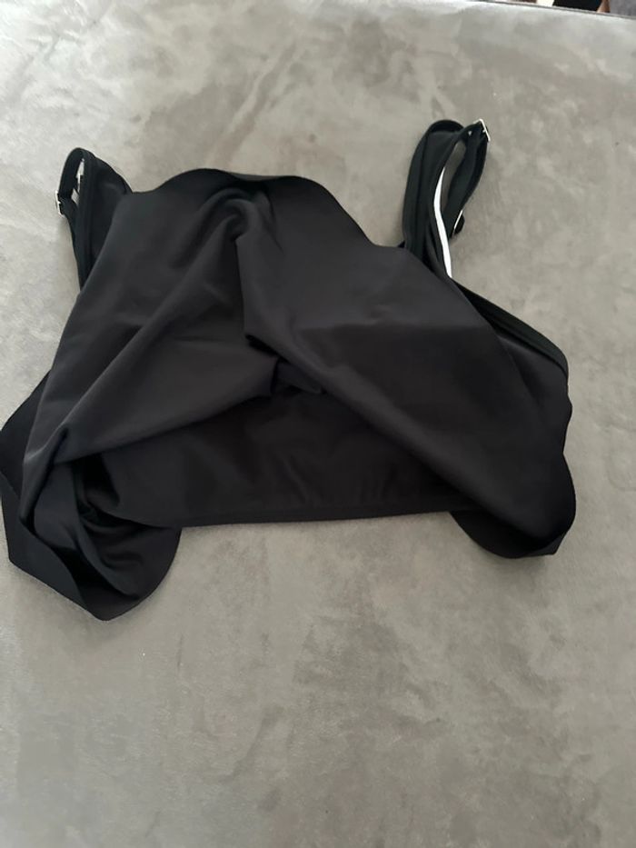 Haut maillot de bain - photo numéro 2