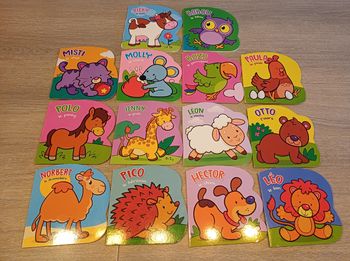 Lot de 14 petits  livres