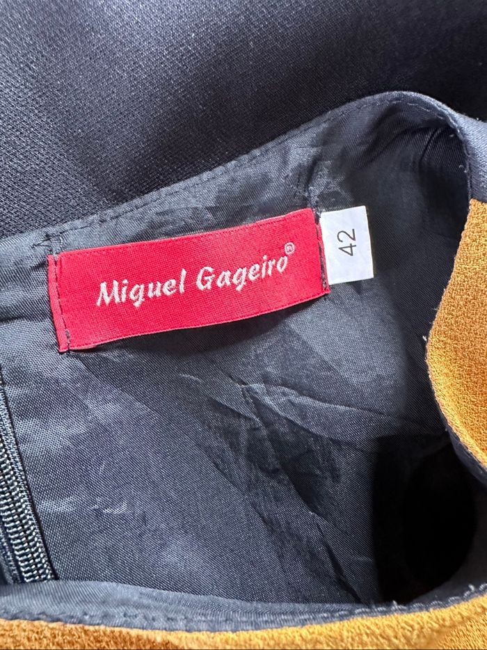 Robe à rayures noire blanche moutarde Miguel Gageiro T42 XL - photo numéro 7