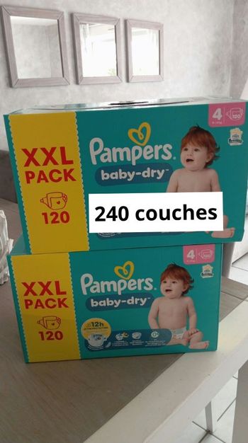 240 couches pack xxl Pampers taille 4